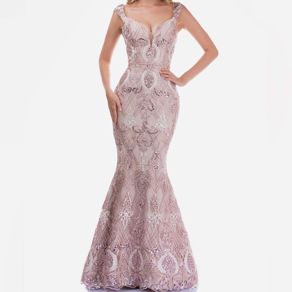 Nina Canacci 2243 Size 10 Rose Gold Off The Shoulder Beaded Long Dress NWT
